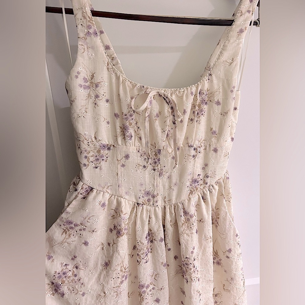 Jessica Simpson Cream Midi Dress with Purple Floral Print - Picture 8 of 13